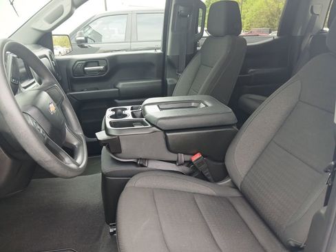 Used 2024 Chevrolet Silverado 1500 Custom image 32