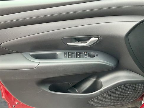 Used 2025 Hyundai Tucson SEL image 11