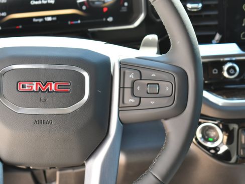 New 2026 GMC Sierra 1500 Elevation w/ Preferred Package AWD/4WD image 24