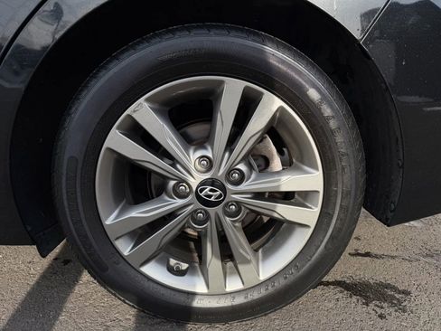 Used 2018 Hyundai Elantra Value Edition image 29