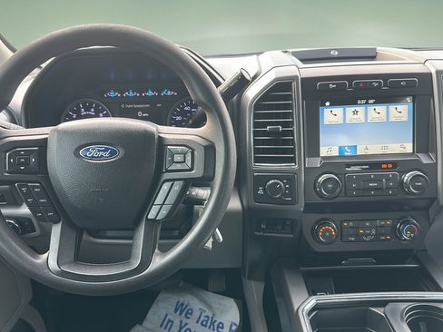 Used 2019 Ford F250 XLT w/ XLT Premium Package AWD/4WD image 15