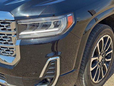 Used 2020 GMC Acadia Denali image 9