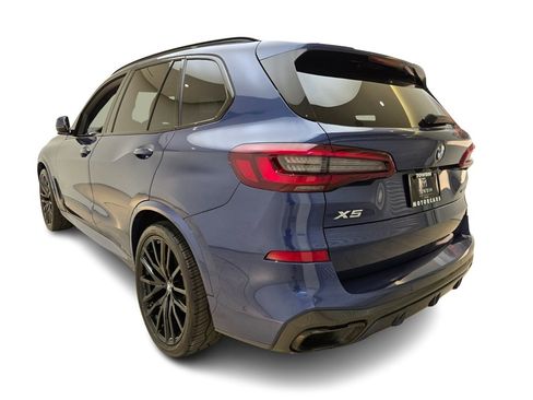 Used 2022 BMW X5 xDrive40i w/ M Sport Package image 9