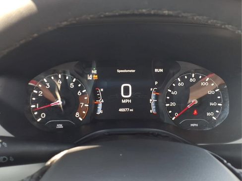 Used 2025 Jeep Compass Limited AWD/4WD image 12