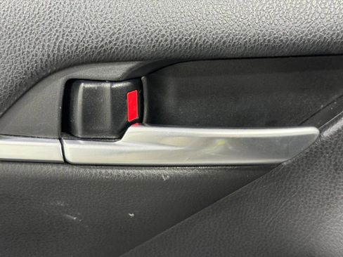 Used 2024 Toyota Camry SE w/ Cold Weather Package image 22