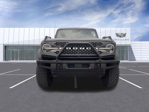 Used 2024 Ford Bronco Badlands AWD/4WD image 3