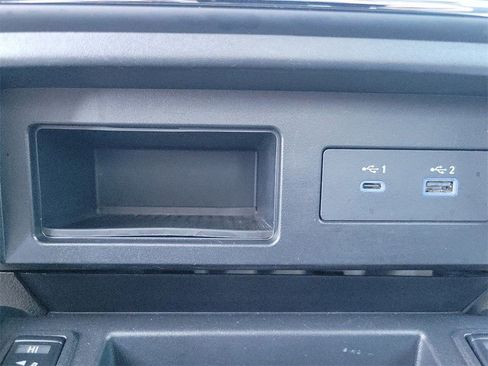 Certified 2024 Nissan Titan SV image 16