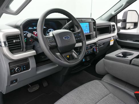 New 2026 Ford F250 XL w/ STX Appearance Package AWD/4WD image 13