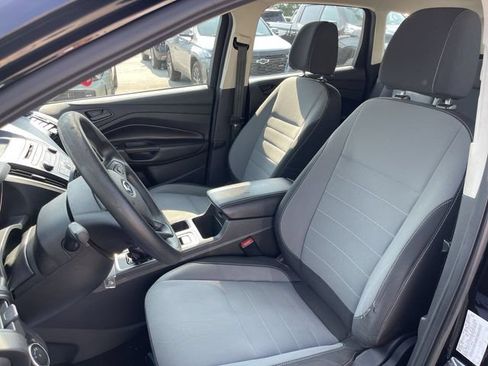 Used 2017 Ford Escape S FWD image 11