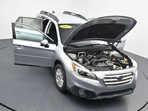 Used 2017 Subaru Outback 2.5i Premium AWD/4WD image 39