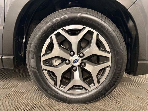 Used 2021 Subaru Forester Premium image 20