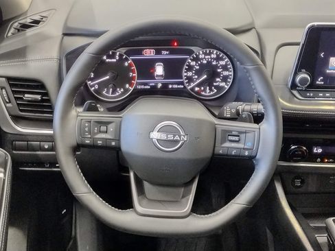 Used 2026 Nissan Rogue SV w/ Cold Weather Package AWD/4WD image 35