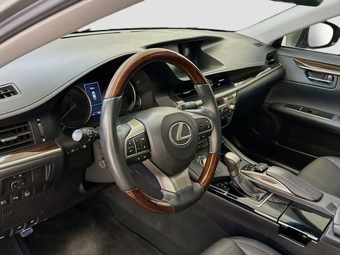 Used 2017 Lexus ES 350 image 18
