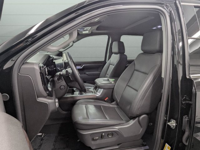 Used 2026 GMC Sierra 1500 SLT w/ SLT Premium Package AWD/4WD image 11