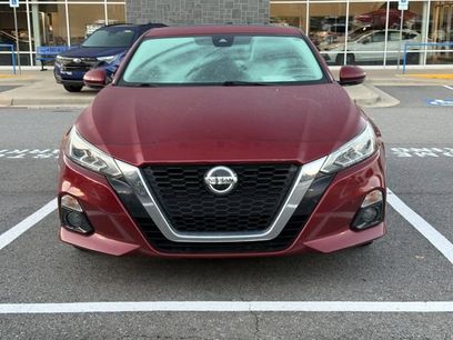 Used 2020 Nissan Altima 2.5 SV