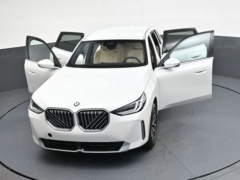 New 2026 BMW X3 xDrive30 w/ Premium Package image 39