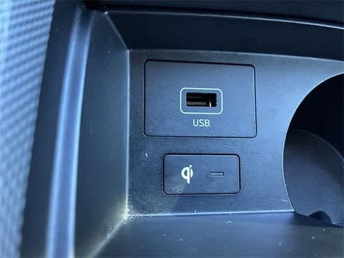 Used 2022 Hyundai Santa Fe SEL image 32