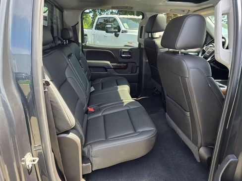 Used 2018 GMC Sierra 1500 SLT w/ SLT Premium Package AWD/4WD image 12