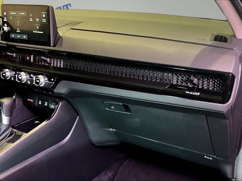 Used 2026 Honda CR-V EX-L image 25