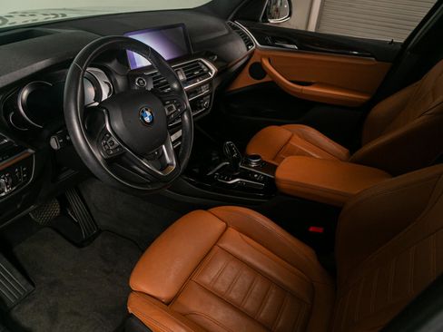 Used 2019 BMW X3 sDrive30i w/ Premium Package RWD image 2