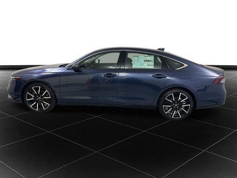New 2026 Honda Accord Touring image 2