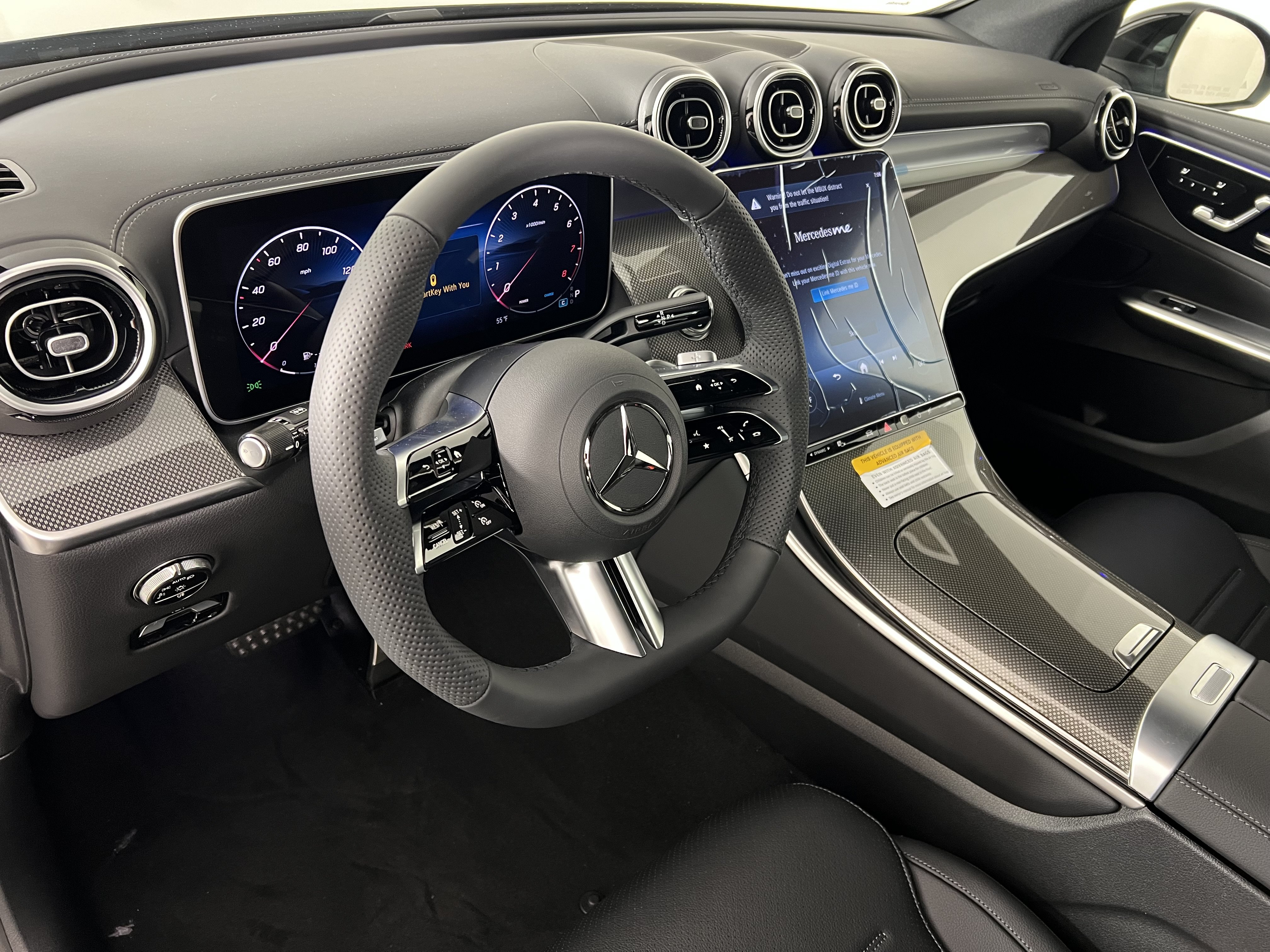 Used 2026 Mercedes-Benz GLC 300 4MATIC image 17