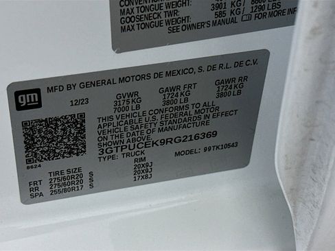 Used 2024 GMC Sierra 1500 Elevation image 12