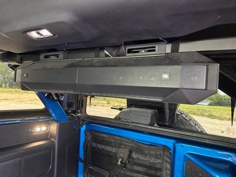 Used 2022 Ford Bronco Raptor AWD/4WD image 29
