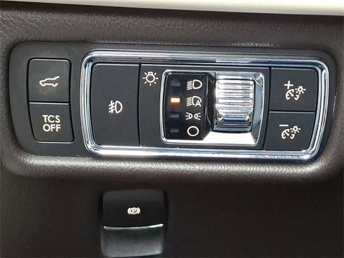 Used 2022 Lincoln Nautilus Black Label image 25