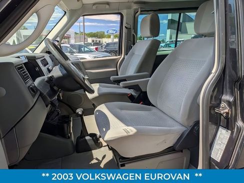 Used 2003 Volkswagen Eurovan GLS image 13