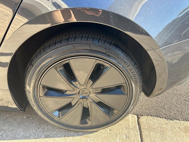 Used 2024 Tesla Model 3 Standard Range RWD image 11