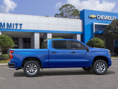 New 2025 Chevrolet Silverado 1500 Custom image 5