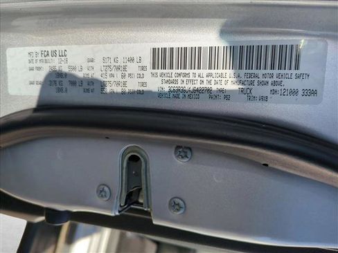 Used 2018 RAM 3500 Tradesman w/ Chrome Appearance Group image 25