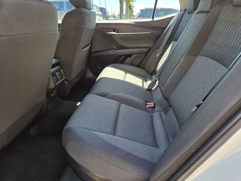 Used 2025 Toyota Camry LE image 17