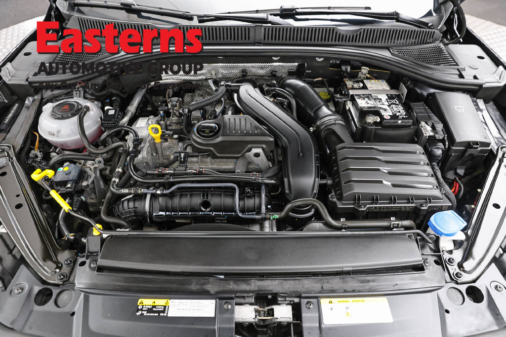 Used 2025 Volkswagen Jetta Sport FWD image 9