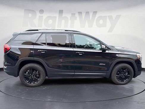 Used 2023 GMC Terrain AT4 AWD/4WD image 4
