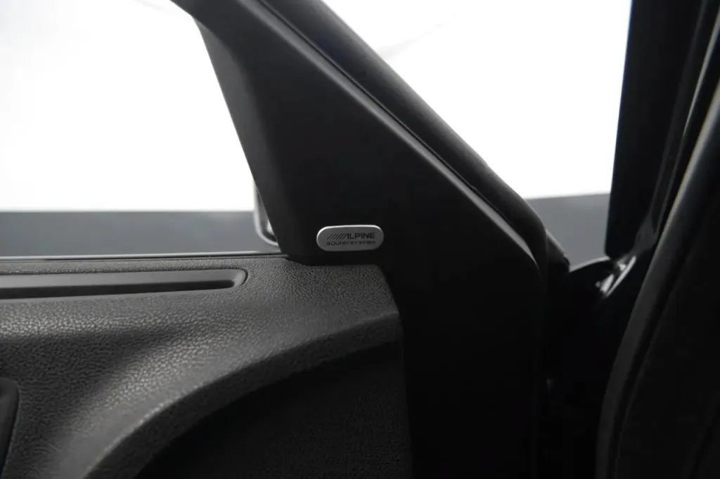 Used 2021 Dodge Charger R/T w/ Blacktop Package RWD image 31