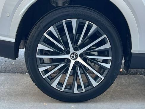 Used 2024 Lexus RX 350 Premium Plus w/ Convenience Package FWD image 13