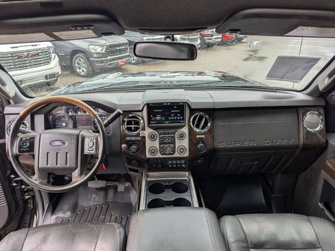 Used 2014 Ford F250 Platinum w/ FX4 Off-Road Package AWD/4WD image 57