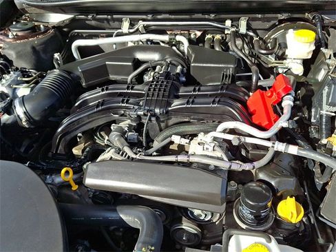 Used 2022 Subaru Outback Touring image 39