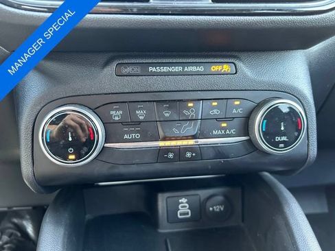 Used 2025 Ford Escape ST-Line FWD image 13