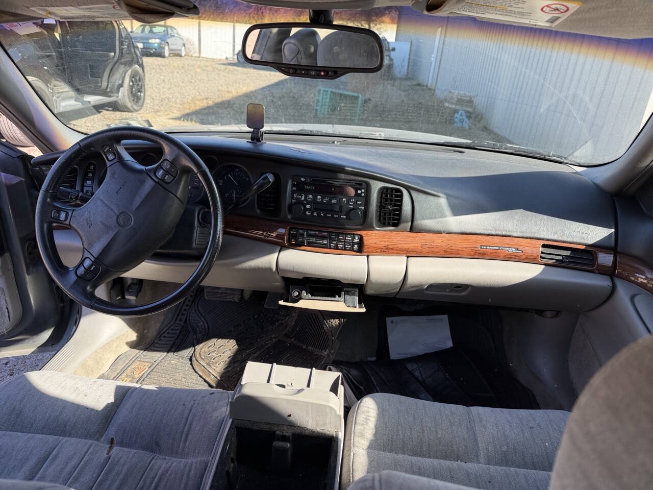 Used 2004 Buick Le Sabre Custom FWD image 30