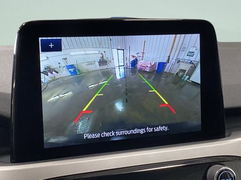 Used 2022 Ford Escape SE w/ Cold Weather Package image 23