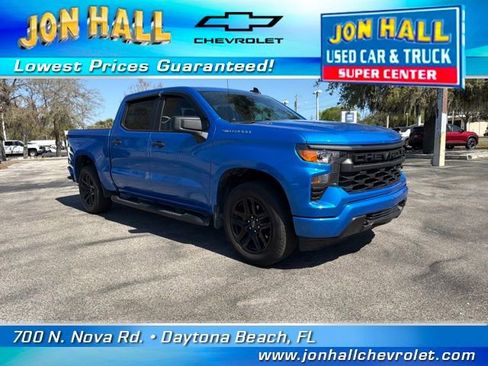 Certified 2025 Chevrolet Silverado 1500 Custom w/ LPO, Dark Essentials Package image 1