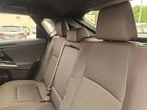 Used 2024 Subaru Solterra AWD/4WD image 25
