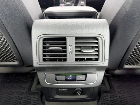 Used 2022 Audi Q5 2.0T Premium Plus AWD/4WD image 53