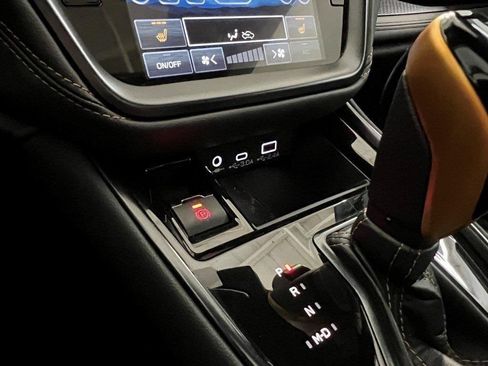 Used 2024 Subaru Outback Wilderness image 8