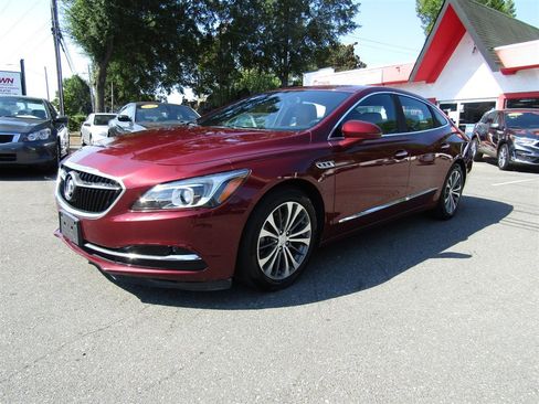 Used 2017 Buick LaCrosse Essence w/ Sun and Shade Package FWD image 11