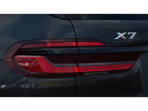 New 2027 BMW X7 xDrive40i AWD/4WD image 8