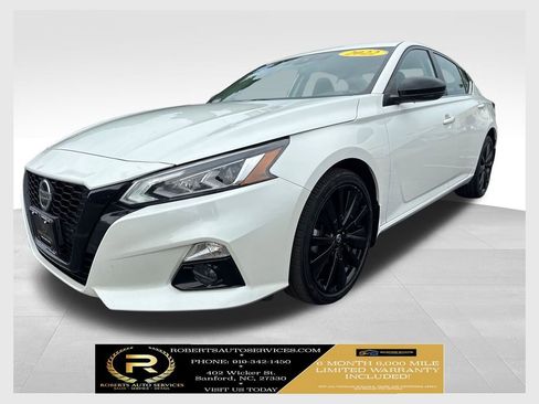 Used 2022 Nissan Altima 2.5 SR w/ Midnight Edition Package AWD/4WD image 1